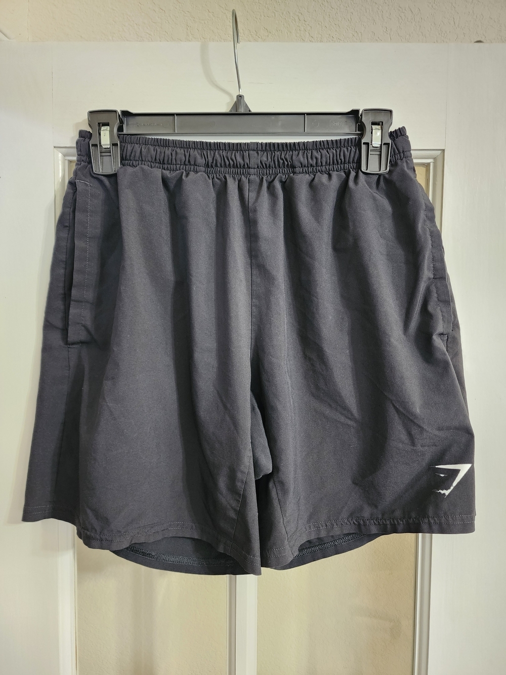 Gymshark Arrival 7" Shorts Black Women's S Athletic Workout Pockets